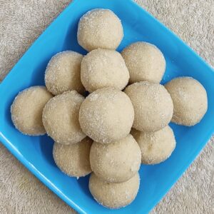 Rava Laddu (Suji Ladoo)